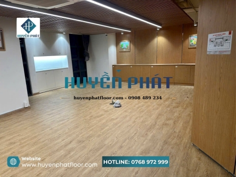 Dự Án Thi Công Sàn SPC Cho Trường Đại Học Văn Lang – Giải Pháp Sàn Hiện Đại, Bền Đẹp Và Tiện Nghi