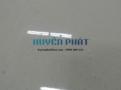 Thi Công Vữa Tự Phẳng Và Sàn Vinyl Kháng Khuẩn