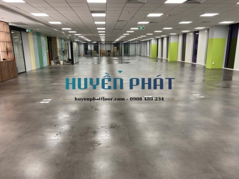 Thi Công Sàn Vinyl Tấm Cho Văn Phòng – Giải Pháp Thẩm Mỹ & Hiện Đại