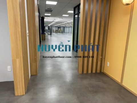 Thi Công Sàn Vinyl Tấm Cho Văn Phòng – Giải Pháp Thẩm Mỹ & Hiện Đại