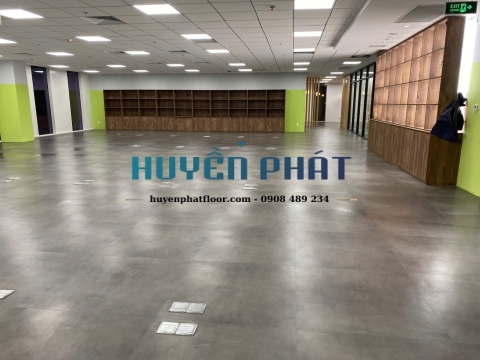 Thi Công Sàn Vinyl Tấm Cho Văn Phòng – Giải Pháp Thẩm Mỹ & Hiện Đại