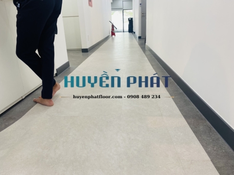 Thi Công Sàn Nhựa Văn Phòng Tại Biên Hòa