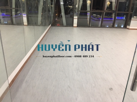 Thi Công Sàn Phòng Tập
