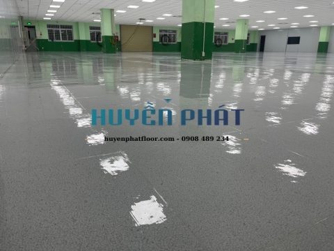 Thi Công Sàn Chống Tĩnh Điện Tại Bình Dương