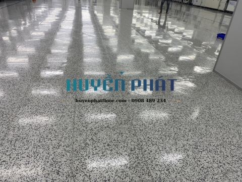 Thi Công Sàn Chống Tĩnh Điện Tại Bình Dương